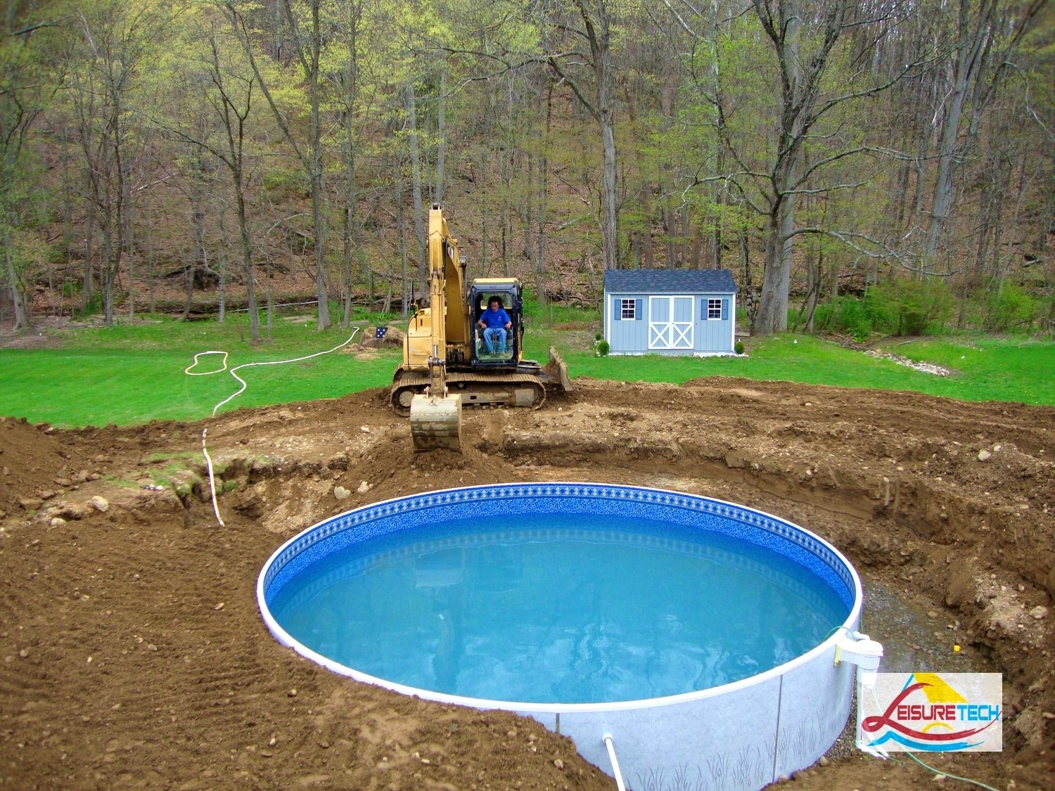 Above Ground Pool Landscaping
 Landscaping Around Ground Pool — Randolph
