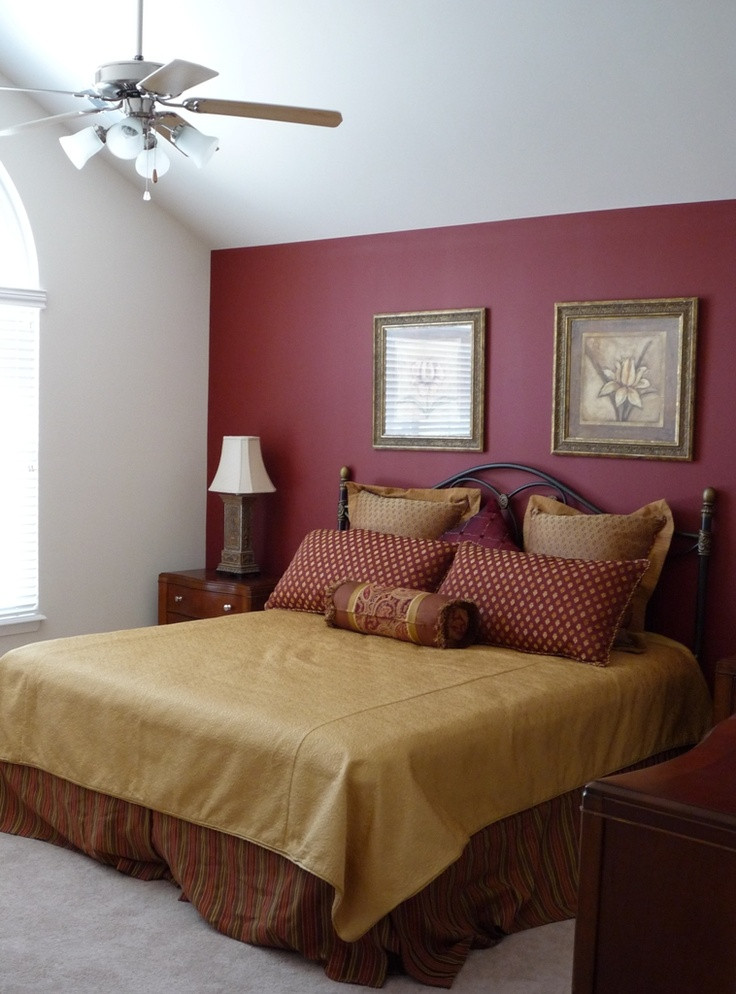 Accent Wall Small Bedroom
 Most Popular Bedroom Paint Color Ideas