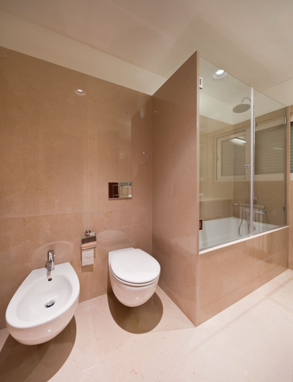 Apartment Bathroom Decorating Ideas
 Modern Minimalist Apartment Bathroom Interior Design with