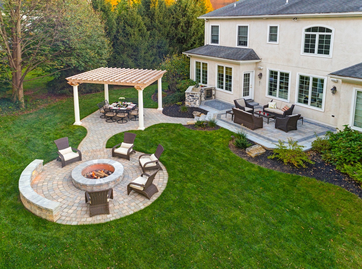 Backyard Fire Pit Plan
 Crucial Details When Designing and Building a Fire Pit