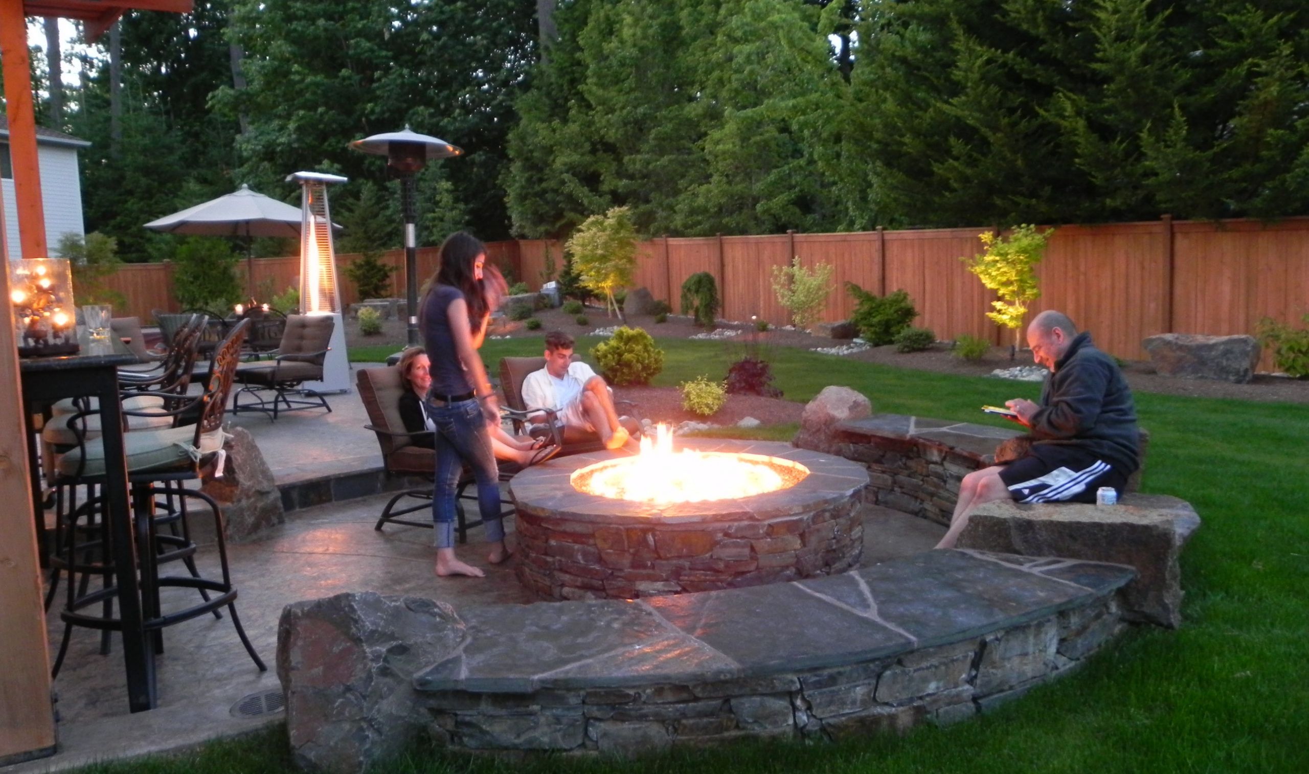 Backyard Fire Pit Plan
 How To Elevate Your Backyard With An Outdoor Fire Pit