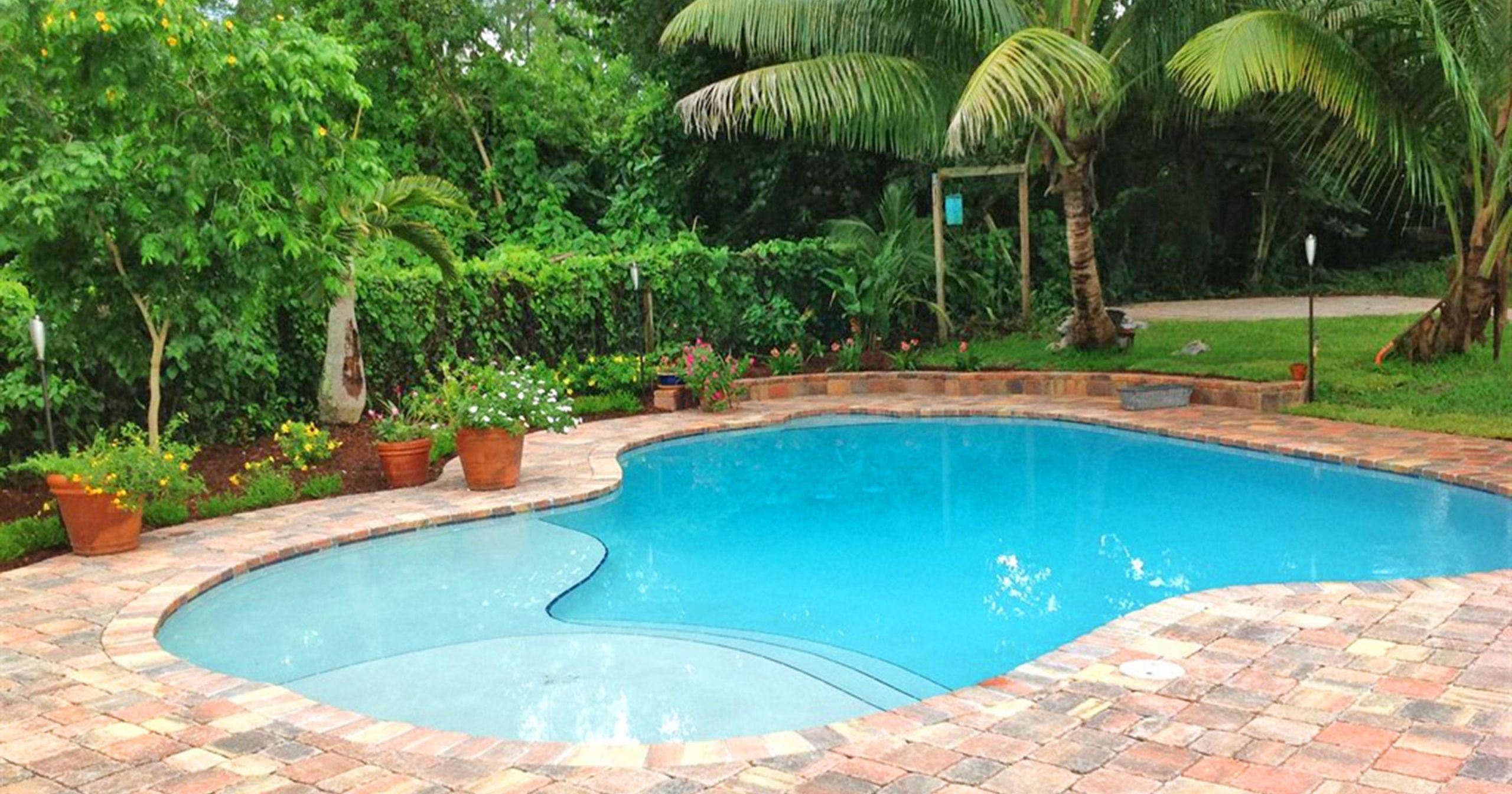 Backyard Pool Price
 How much does a swimming pool really cost