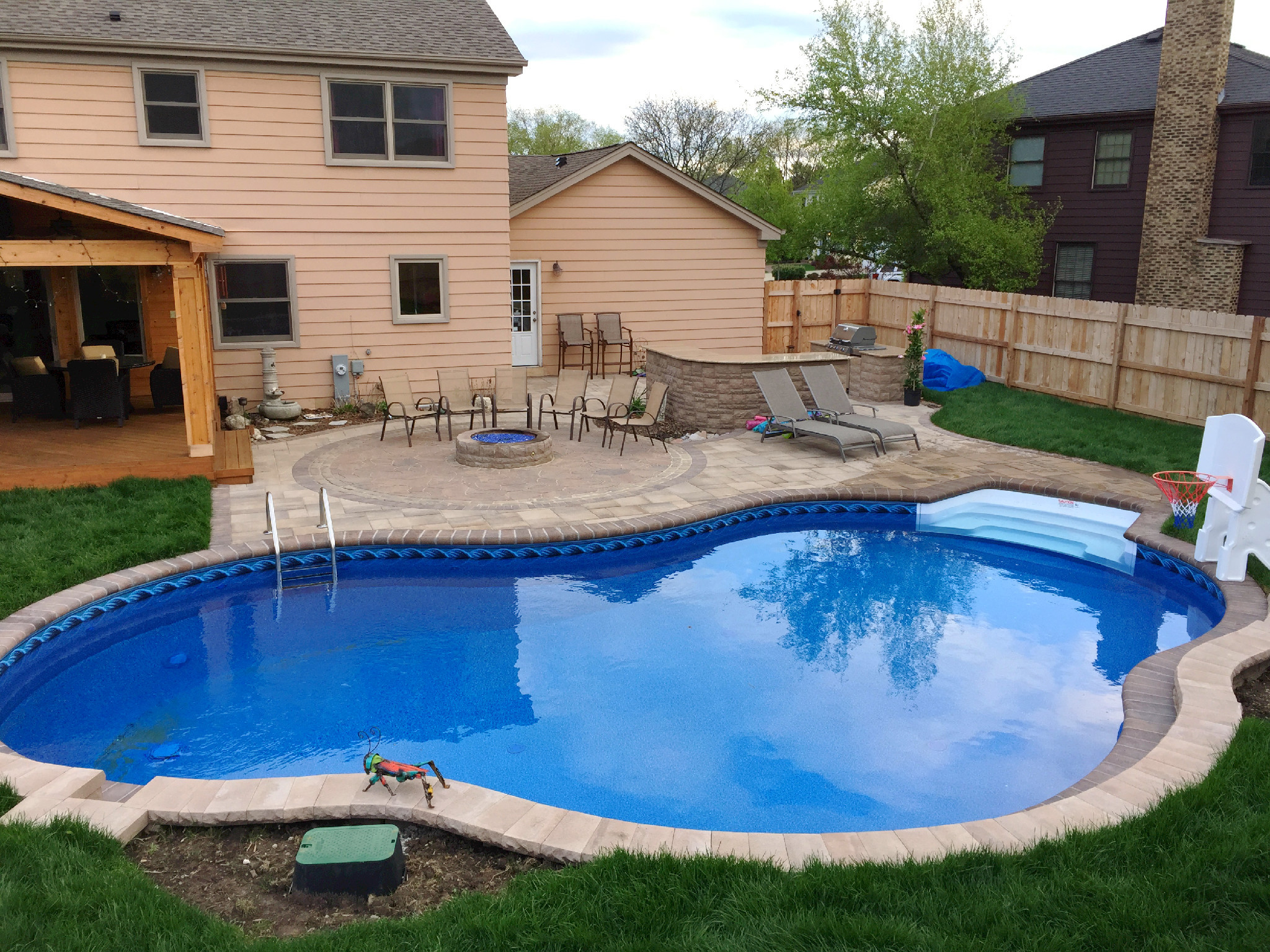 Backyard Pool Price
 How Much Does a Chicagoland Pool Deck Cost