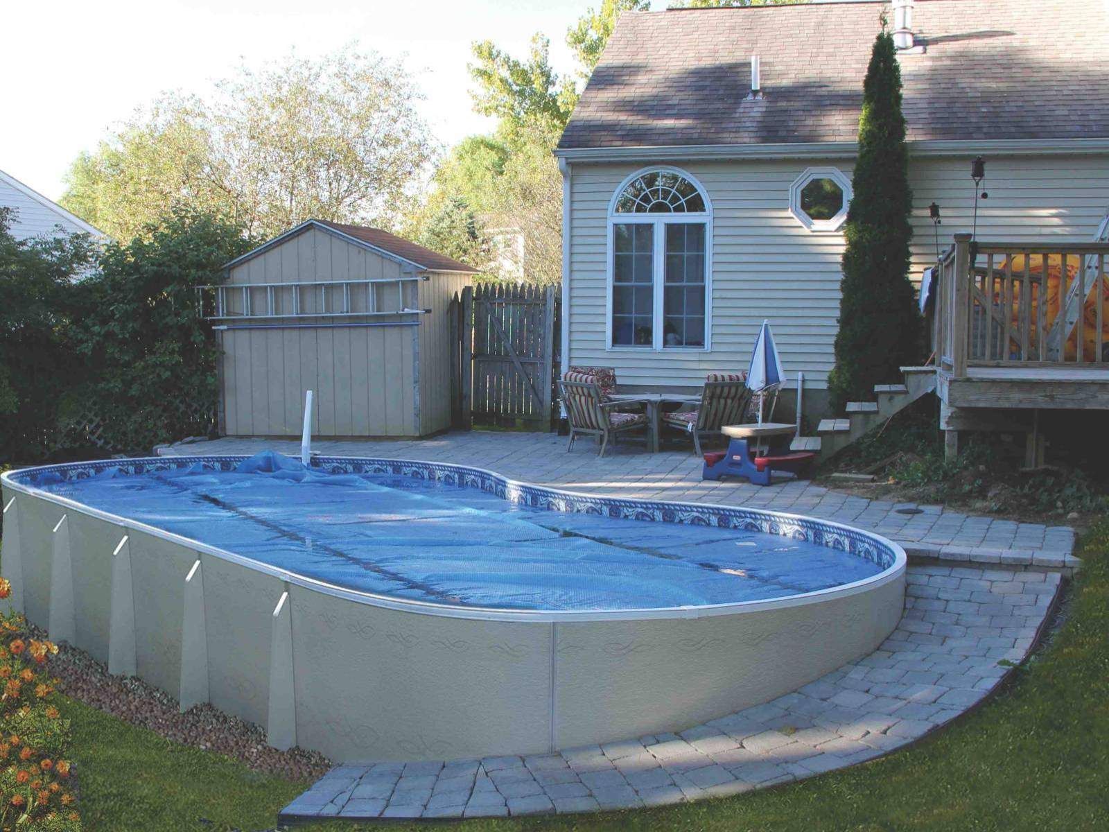 Backyard Swimming Pools Above Ground
 19 Amazing Ground Swimming Pool Ideas A Variety