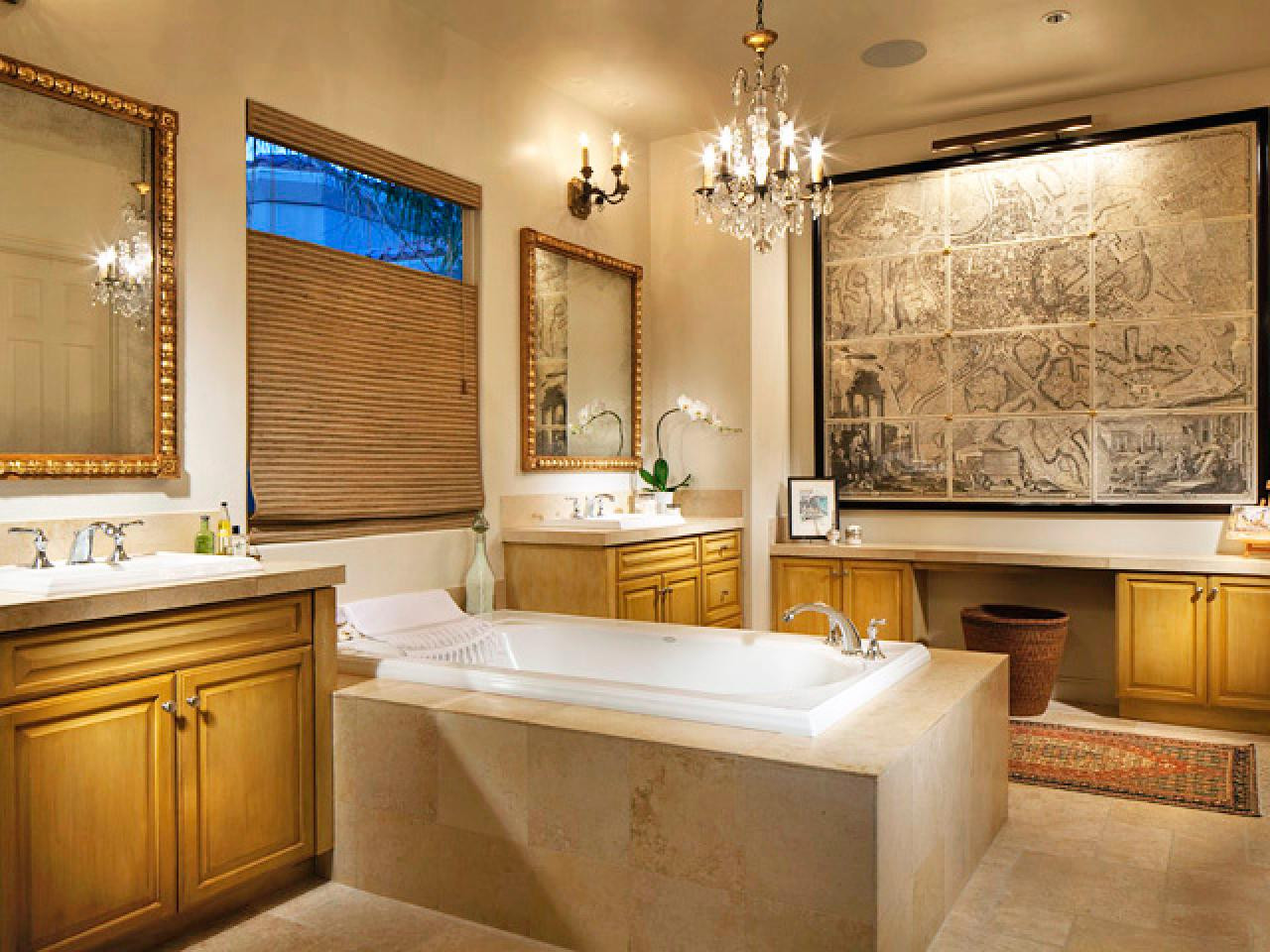 Bathroom Decor Pictures
 20 Luxurious Bathrooms with Elegant Chandelier Lighting