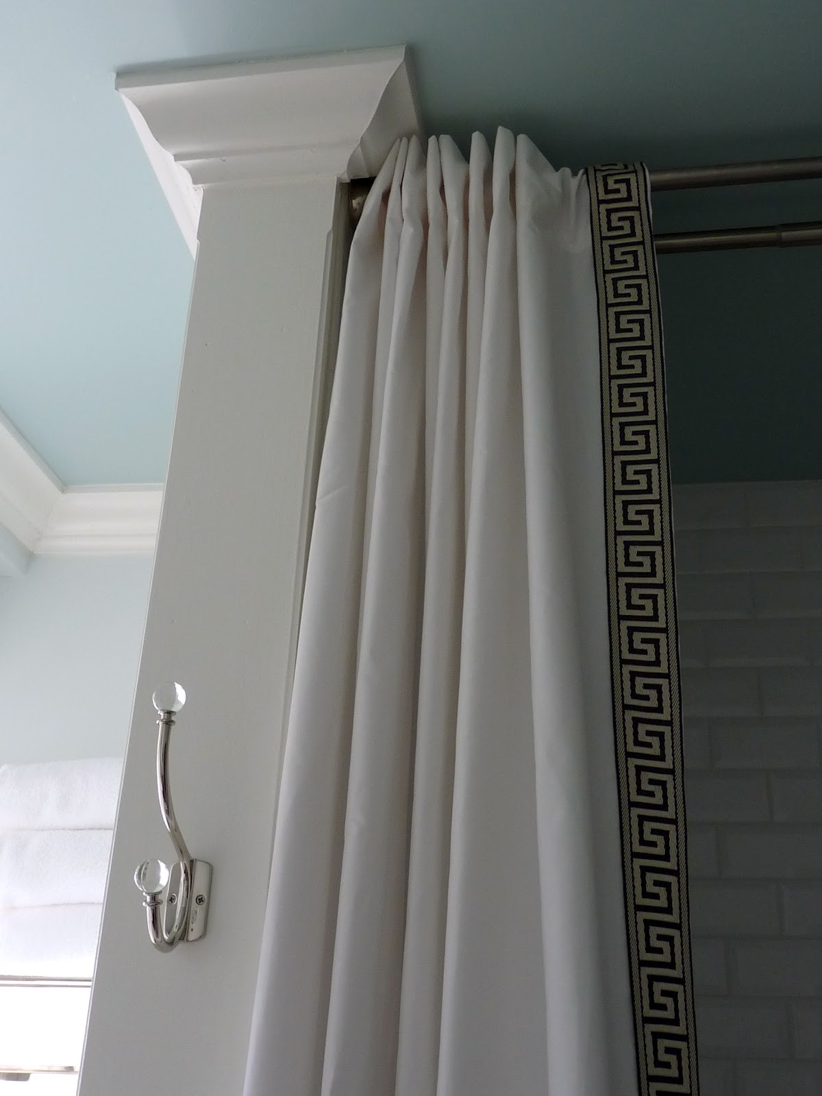 Bathroom Shower Curtain Rods
 Ceiling Mounted Shower Curtain – HomesFeed