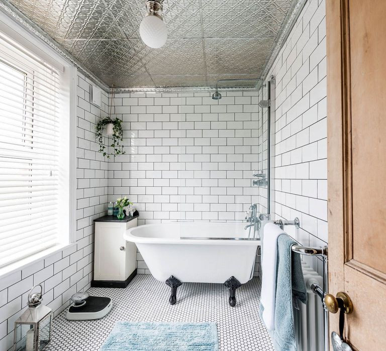 Bathroom Tiles For Small Bathrooms
 How To Pick The Right Size Tiles For A Small Bathroom