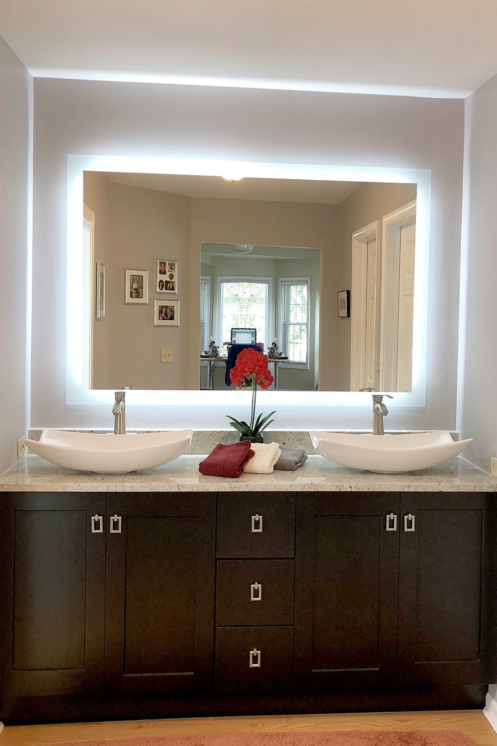Bathroom Vanity Mirror With Lights
 Side Lighted LED Bathroom Vanity Mirror 48" x 32