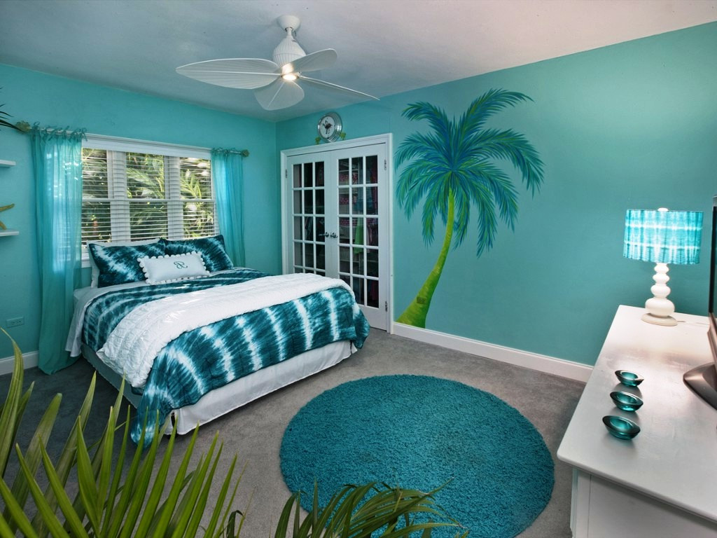 Beach Paint Colors For Bedroom
 Fresh Atmosphere Beach Themed Bedroom for Girls