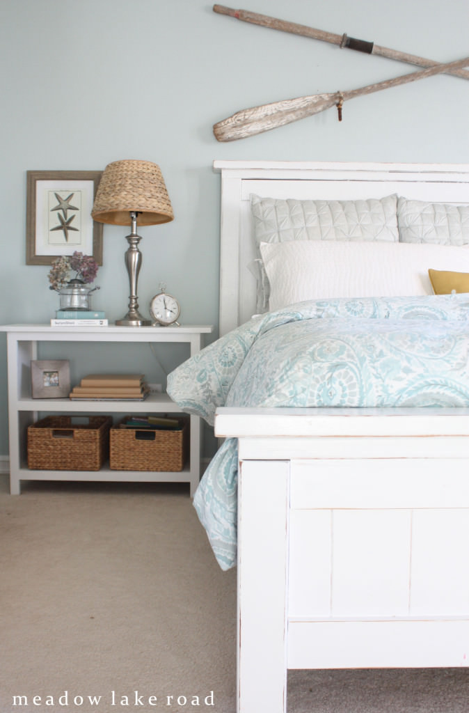 Beach Paint Colors For Bedroom
 20 beautiful guest bedroom ideas My Mommy Style