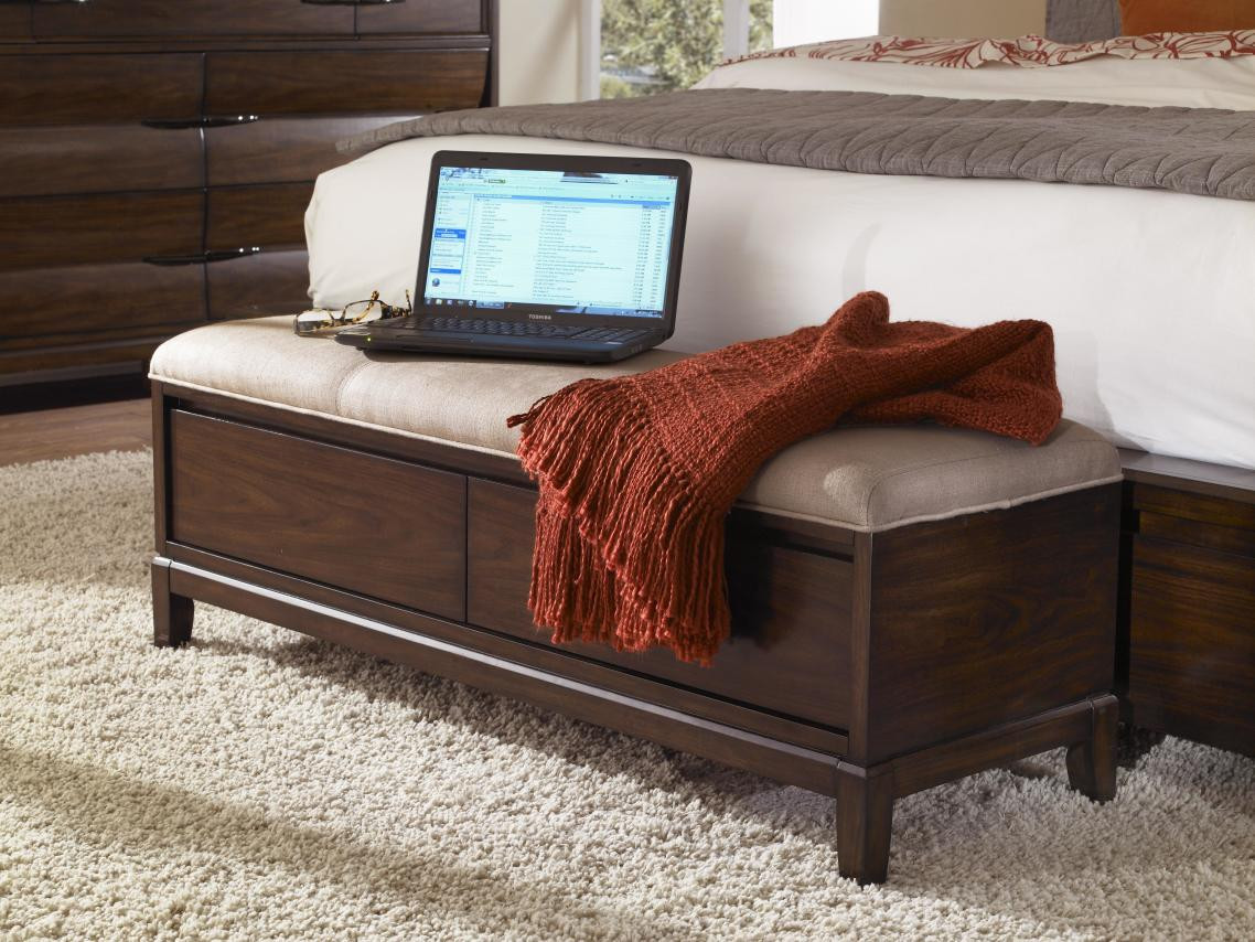 Bed Bench Storage
 Add an Extra Seating or Storage to Your Bedroom with an