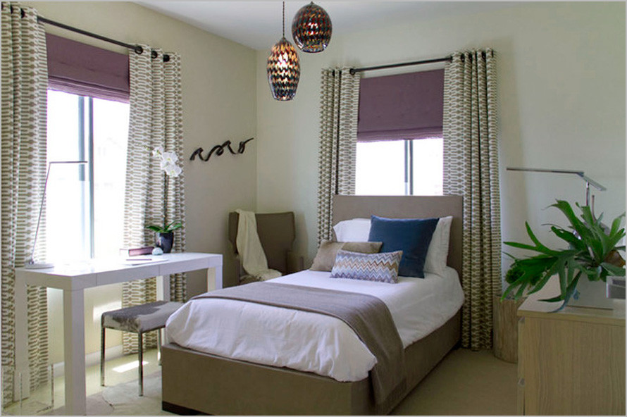 Bedroom Curtain Ideas Small Rooms
 Stunning Curtains For Small Bedroom Windows Decor With