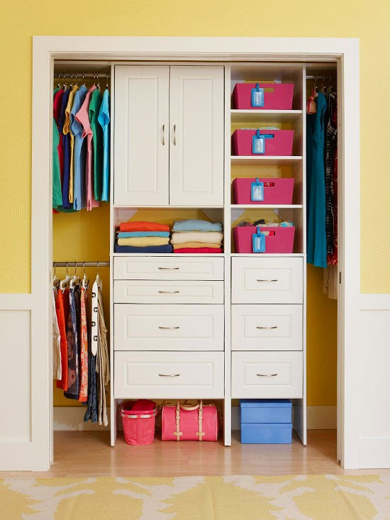 Bedroom Storage Solutions
 Clever Storage Solutions for Small Bedrooms 2014 Ideas