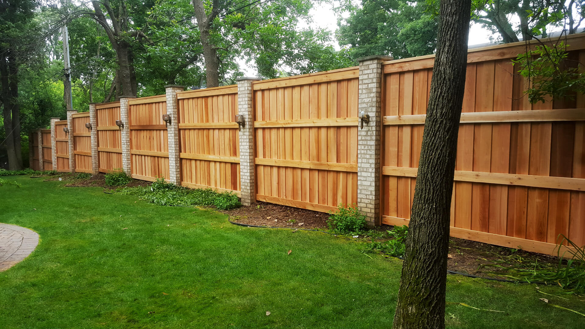 Best Backyard Fence
 How to choose the best fence for YOU