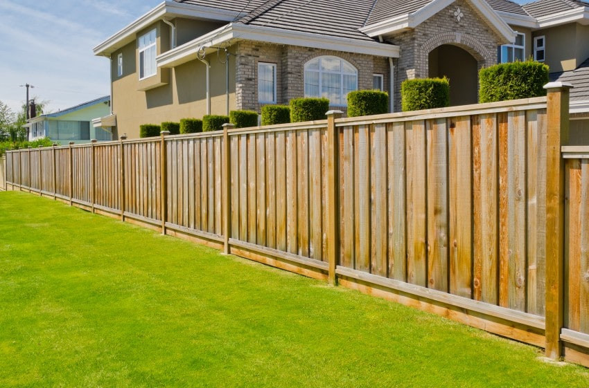 Best Backyard Fence
 Fence Styles and Designs for Backyard Front Yard IMAGES