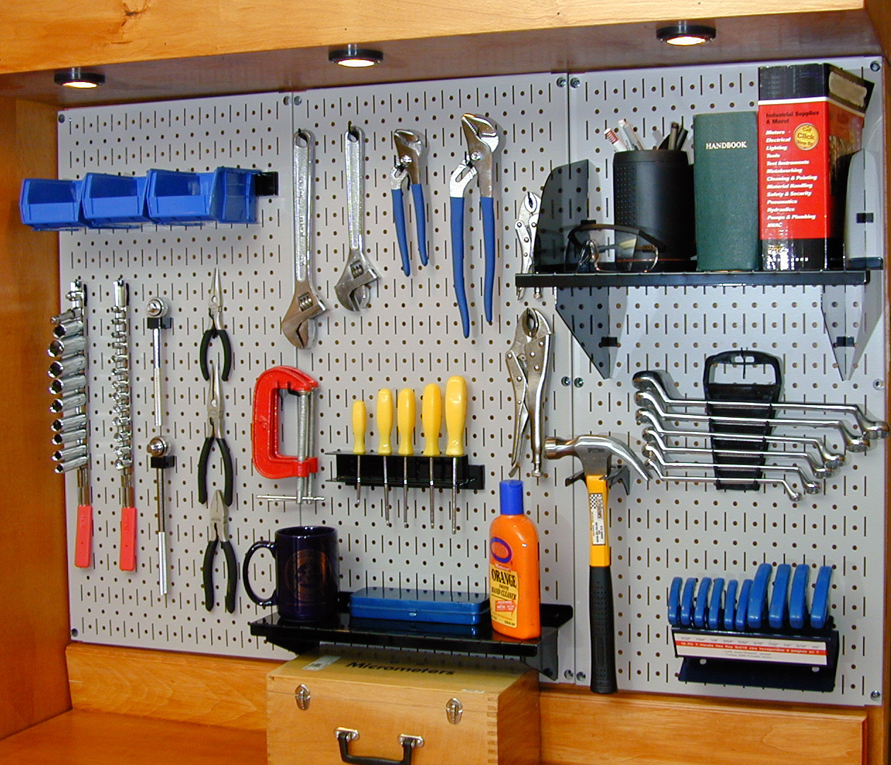 Best Way To Organize Garage
 11 Simple Ways to Organize Your Garage