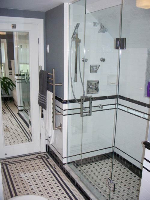 Black And White Tile Bathroom
 Black and white tile bathrooms done 6 different ways