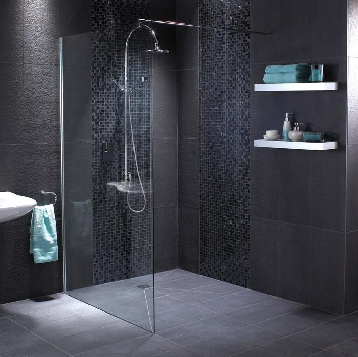 Black Bathroom Tile
 10 Gorgeous Bathrooms With Black Tile