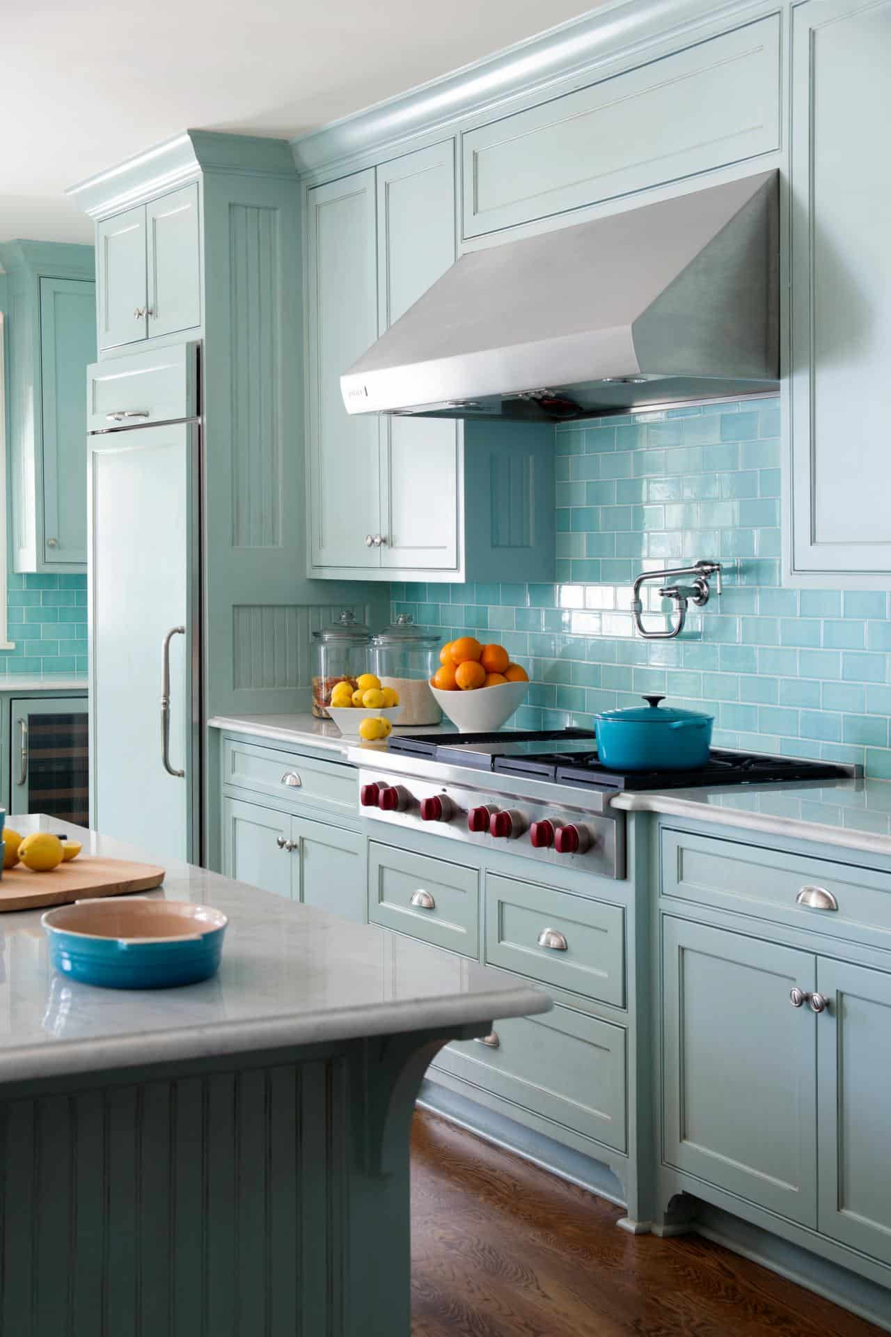 Blue Kitchen Tile
 Retro Kitchen Ideas to Upgrade Your Current Kitchen