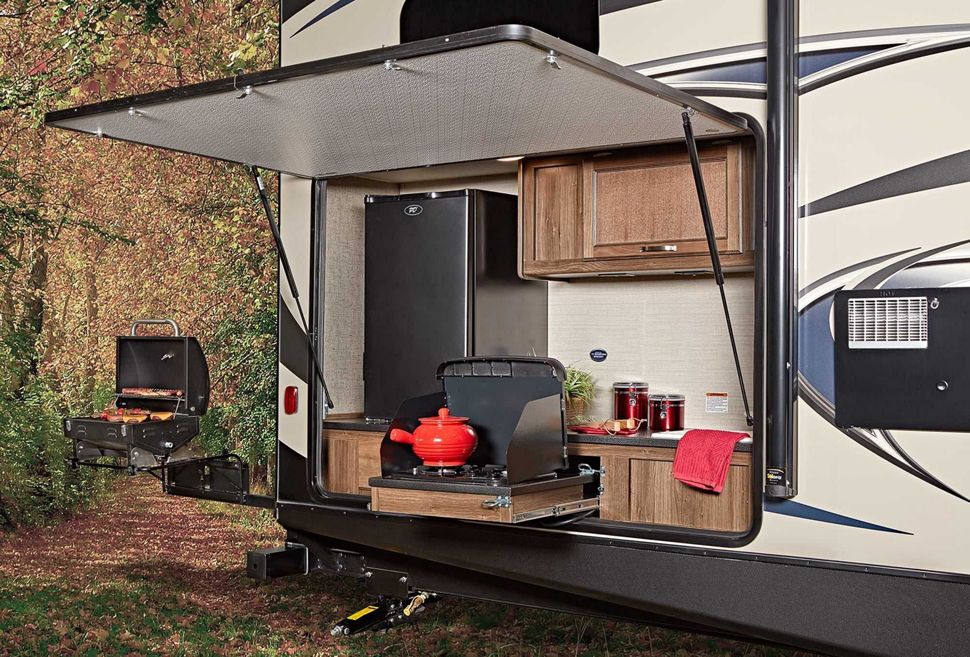 Camper With Outdoor Kitchen
 Travel Trailer With Outdoor Kitchen And Bunkhouse
