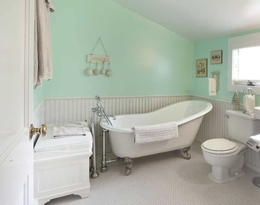 Clawfoot Tub In Small Bathroom
 27 Beautiful Bathrooms With Clawfoot Tubs
