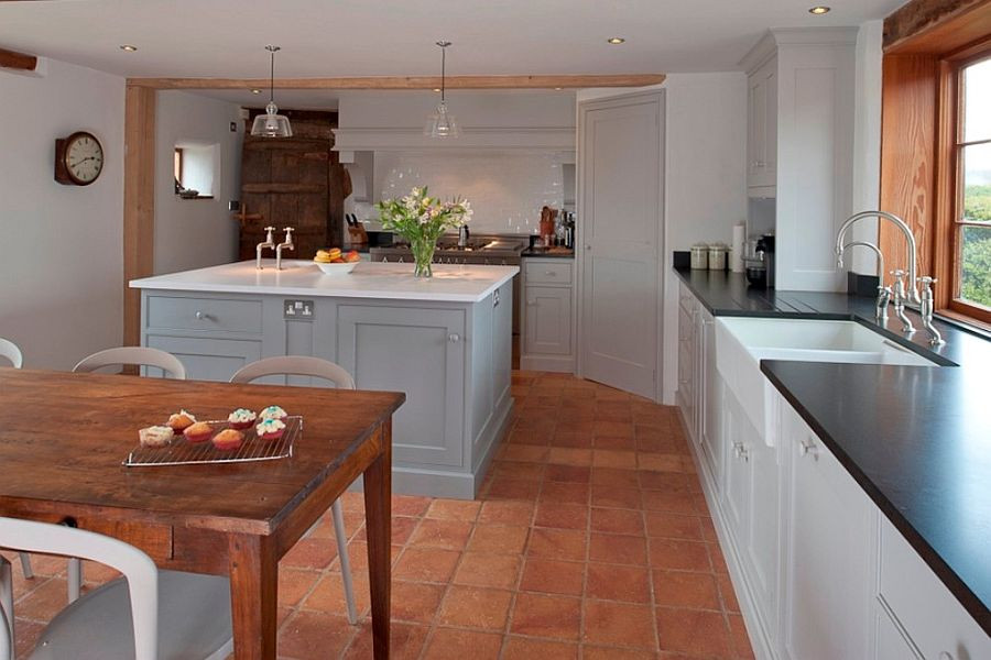 Country Kitchen Floor
 20 Interiors That Embrace the Warm Rustic Beauty of
