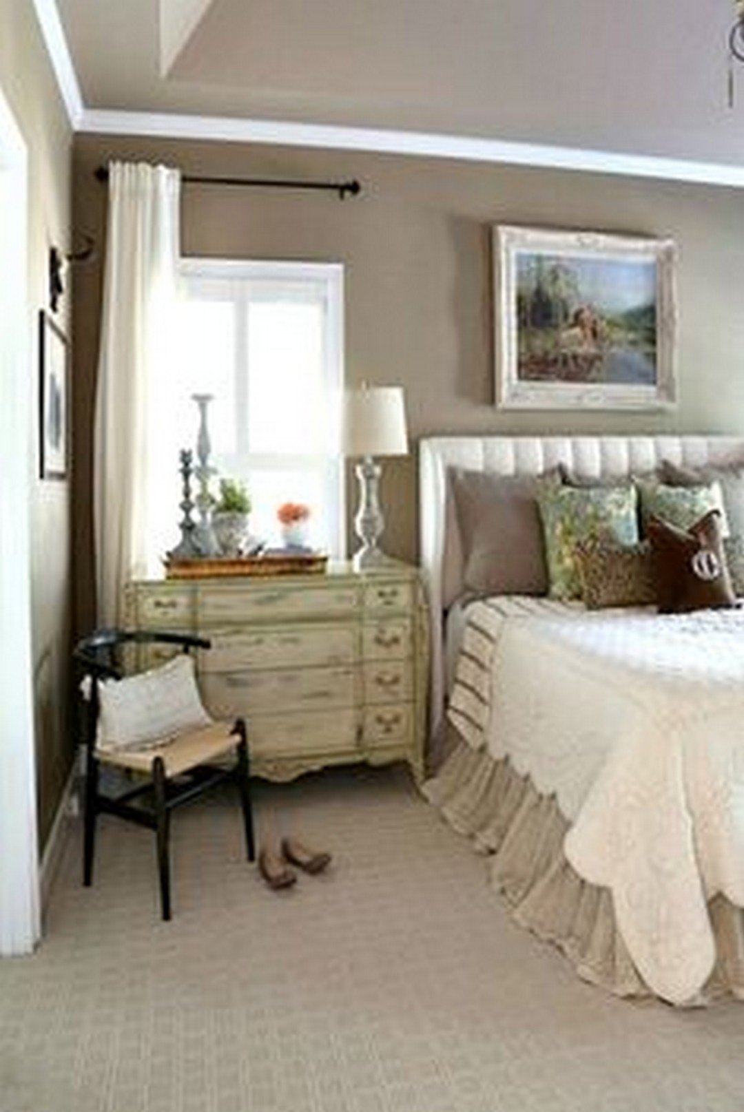 Country Master Bedroom
 French Farmhouse Bedroom Designs to Style Up Your