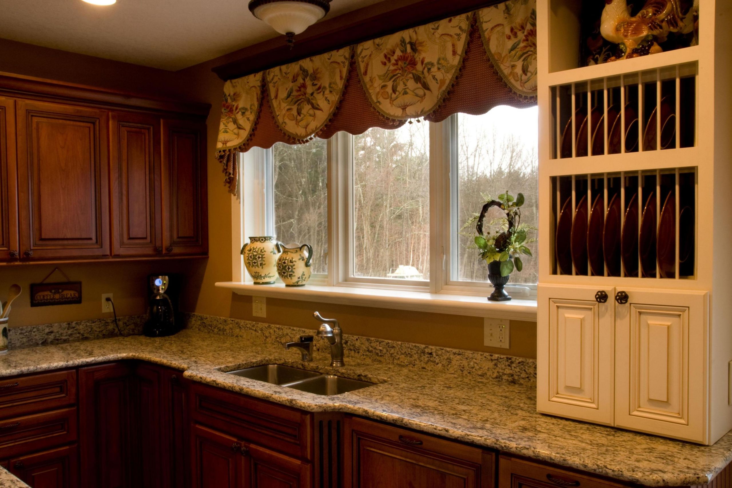 Curtains For Kitchen
 Window Treatments For Kitchen Ideas