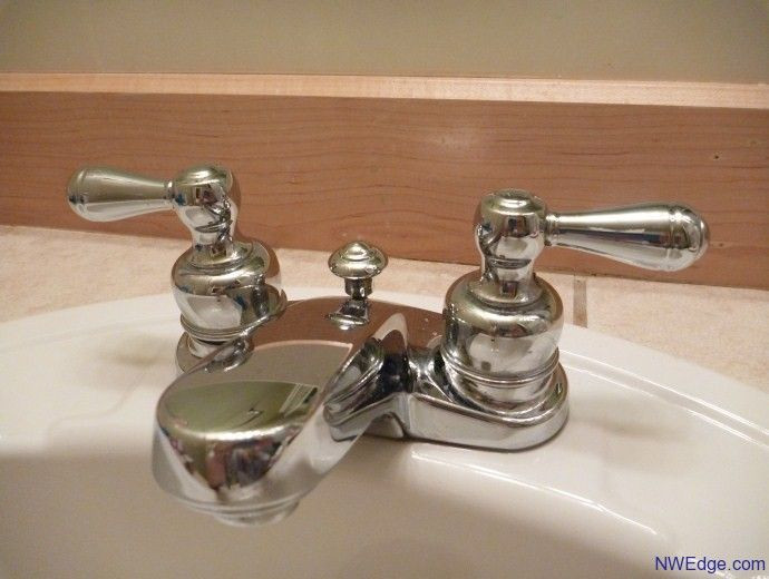 delta bathroom sink faucet leaking at handle