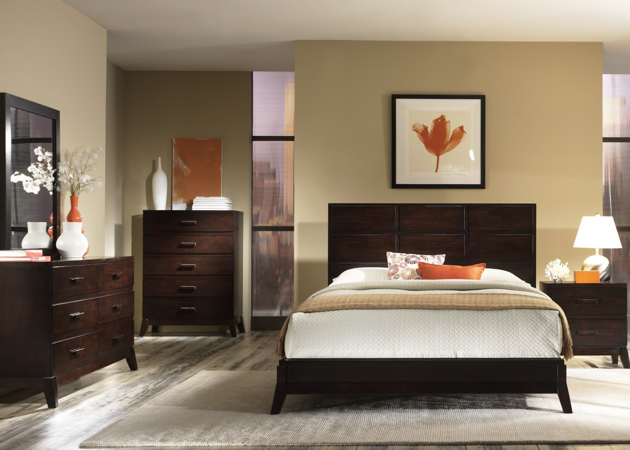 Feng Shui Bedroom Colors
 Mirror Placement Tips and Ideas in the Home and Business