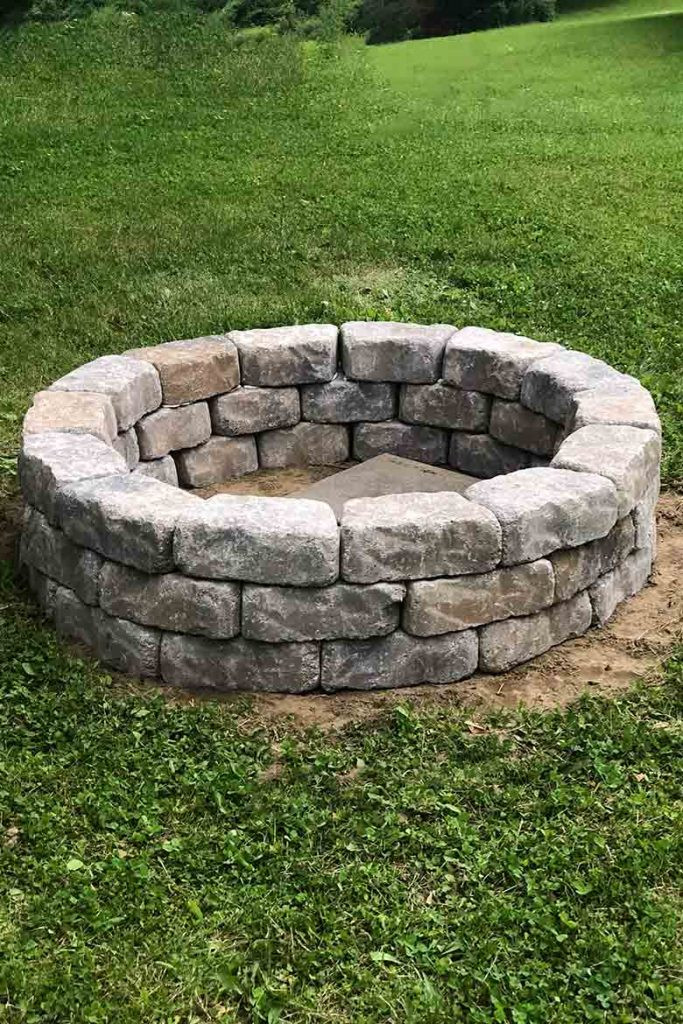 Fire Pit Stone
 DIY Stone Fire Pit for your Backyard Homestead