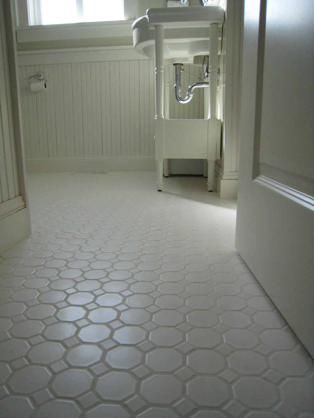 Floor Tiles For Bathroom
 24 amazing antique bathroom floor tile pictures and ideas