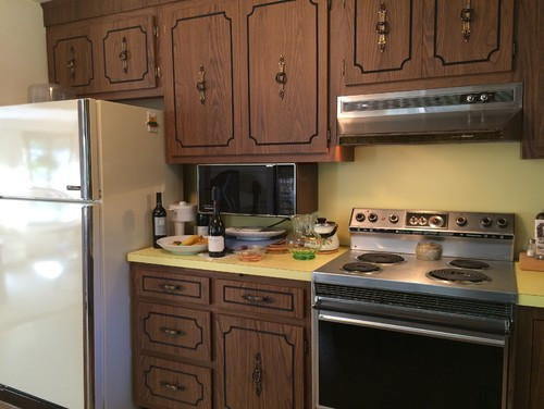 Formica Kitchen Cabinets
 Painting or Refacing Formica Cabinets