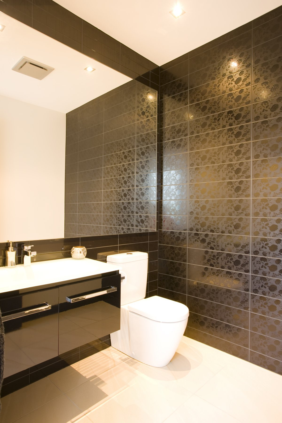 Free Bathroom Design
 25 Modern Luxury Bathrooms Designs