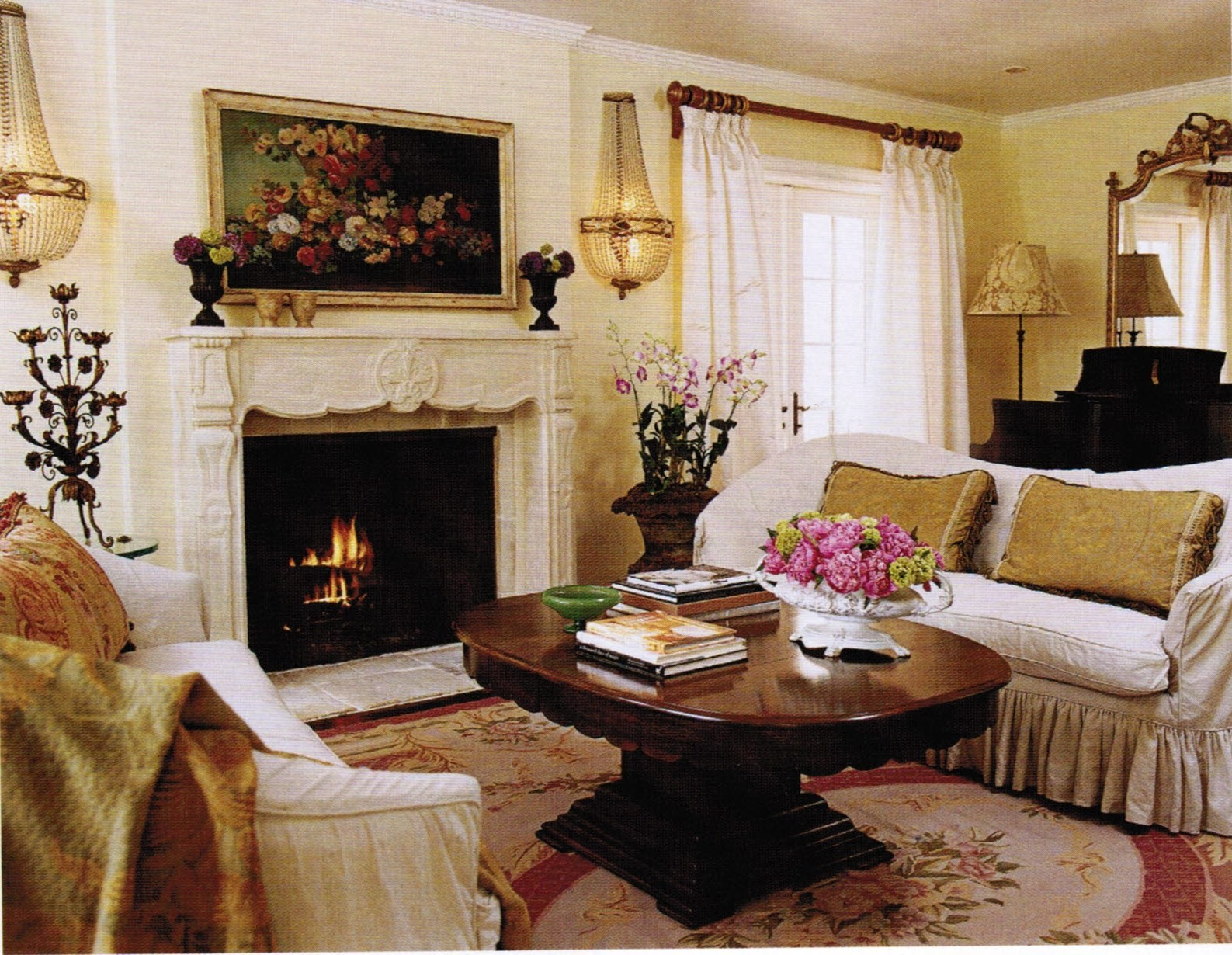 French Country Living Room Ideas
 Maison Decor French Country Enchanting Yellow & White