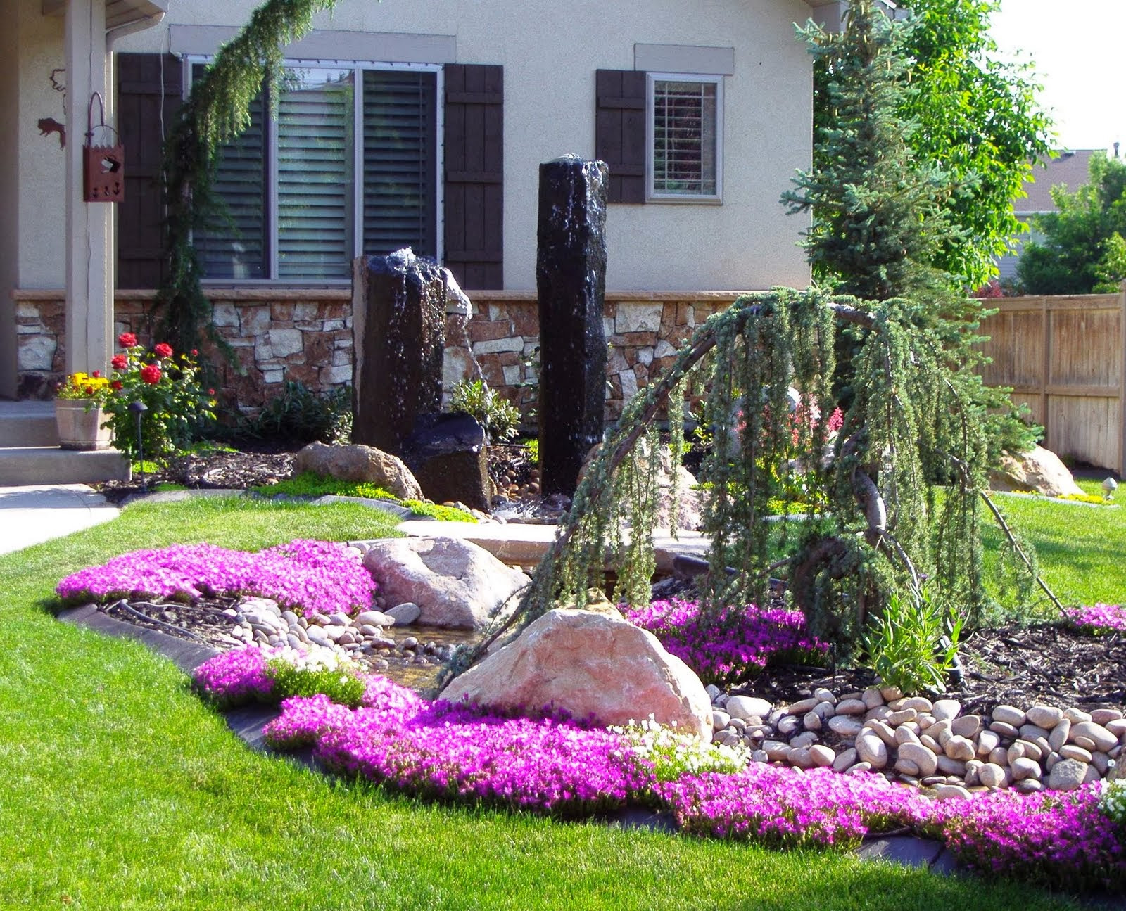 Front Yard Landscape Picture
 Gardening and Landscaping Front Yard Landscaping Ideas