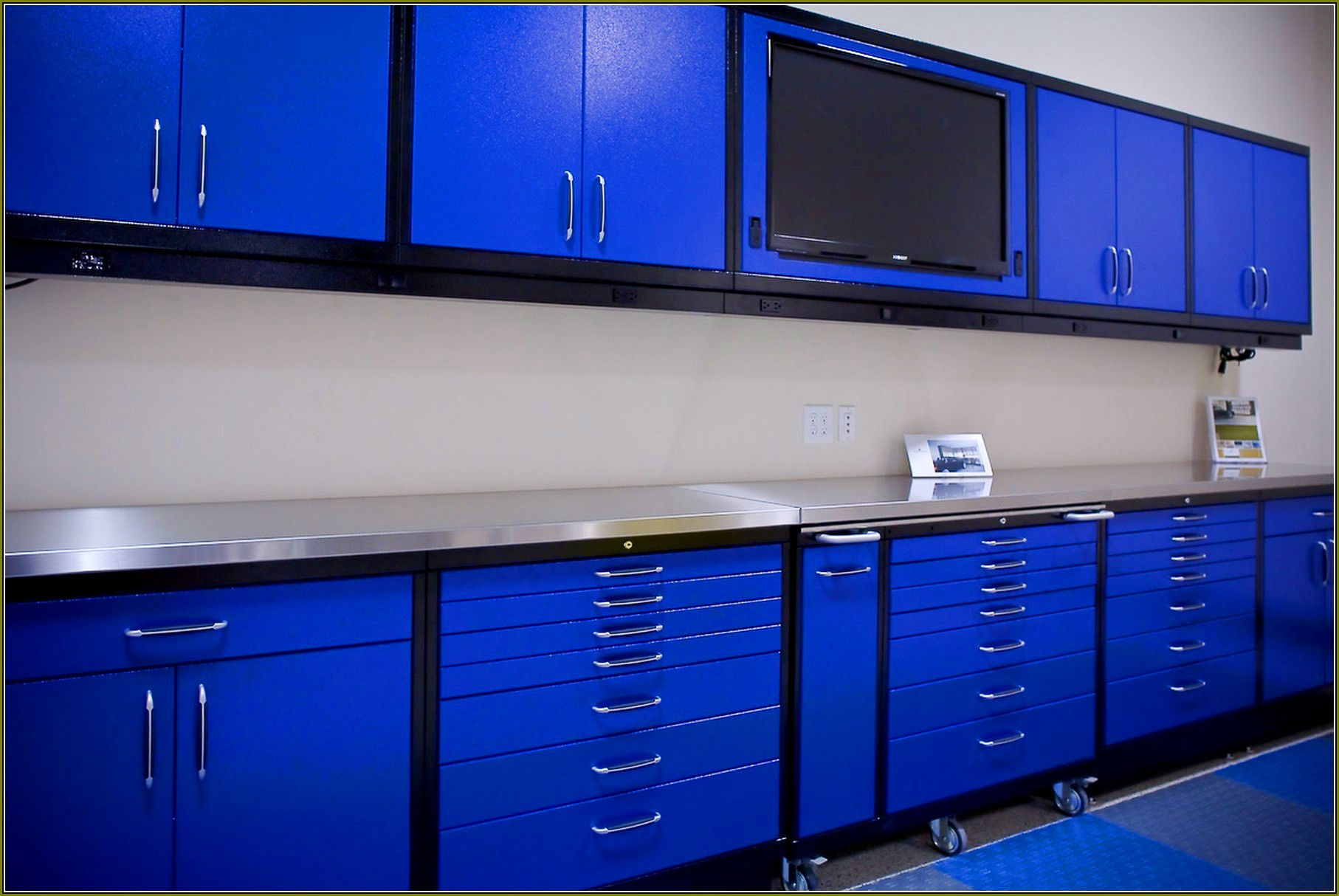 Garage Organizing Lowes
 Decorations Customize Your Garage Workshop With