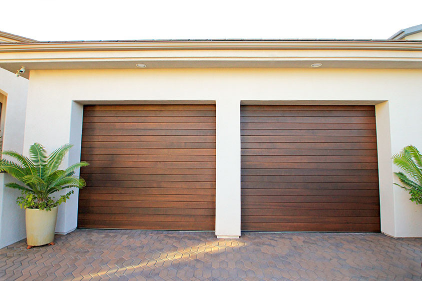 Garage Rollup Doors
 Roll up wood garage doors
