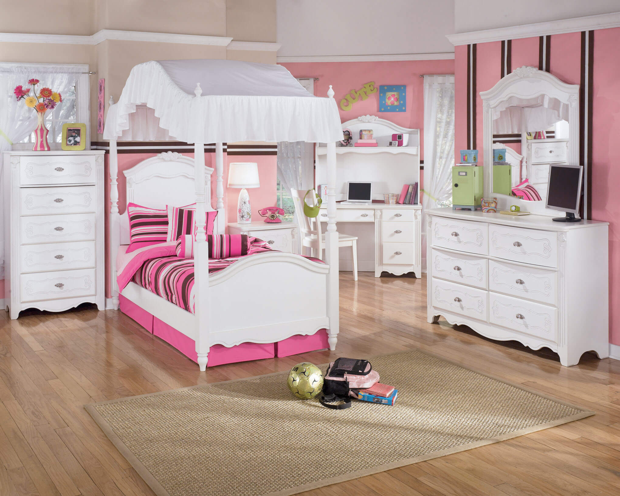 Girls Bedroom Furnature
 25 Romantic and Modern Ideas for Girls Bedroom Sets
