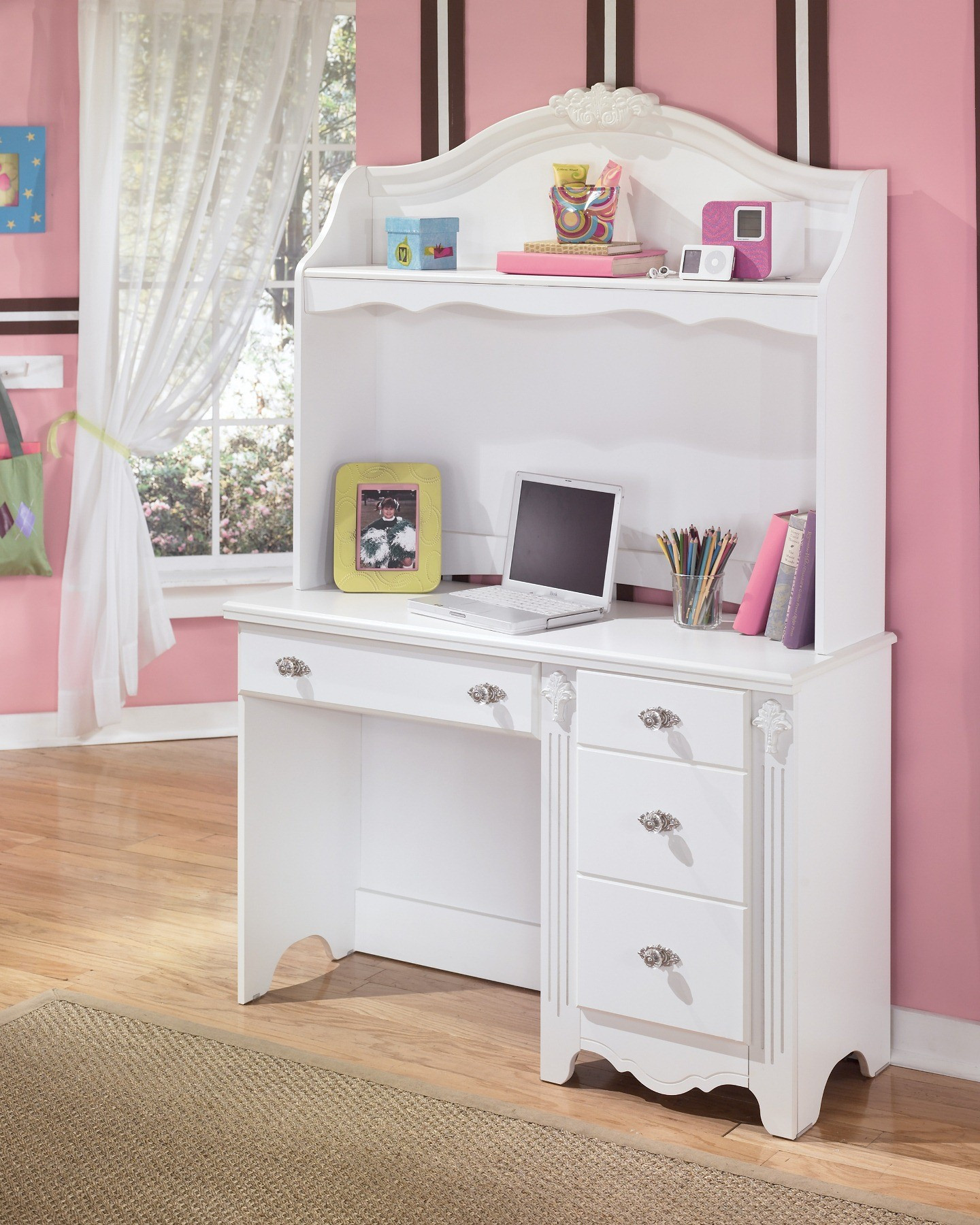 Girls Bedroom Set With Desk
 Exquisite Bedroom Desk With Hutch from Ashley B188 22 23