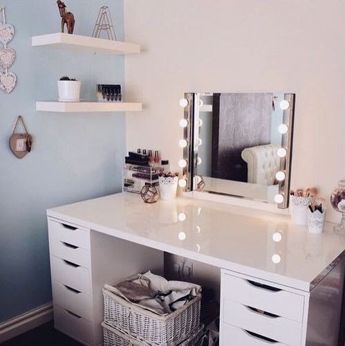 Girls Bedroom Vanity
 34 Ideas To Organize And Decorate A Teen Girl Bedroom