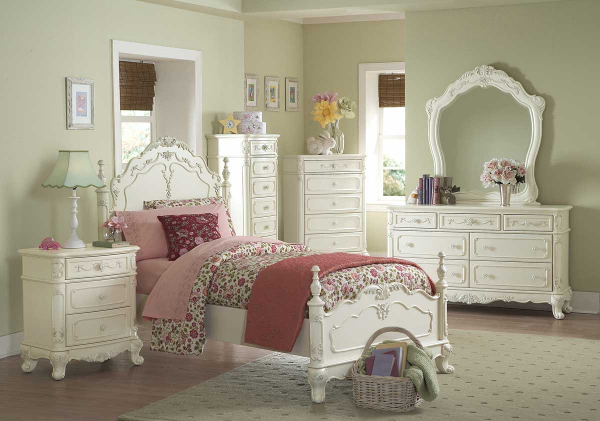 Girls White Bedroom Furniture Set
 16 Ideas of Victorian Interior Design