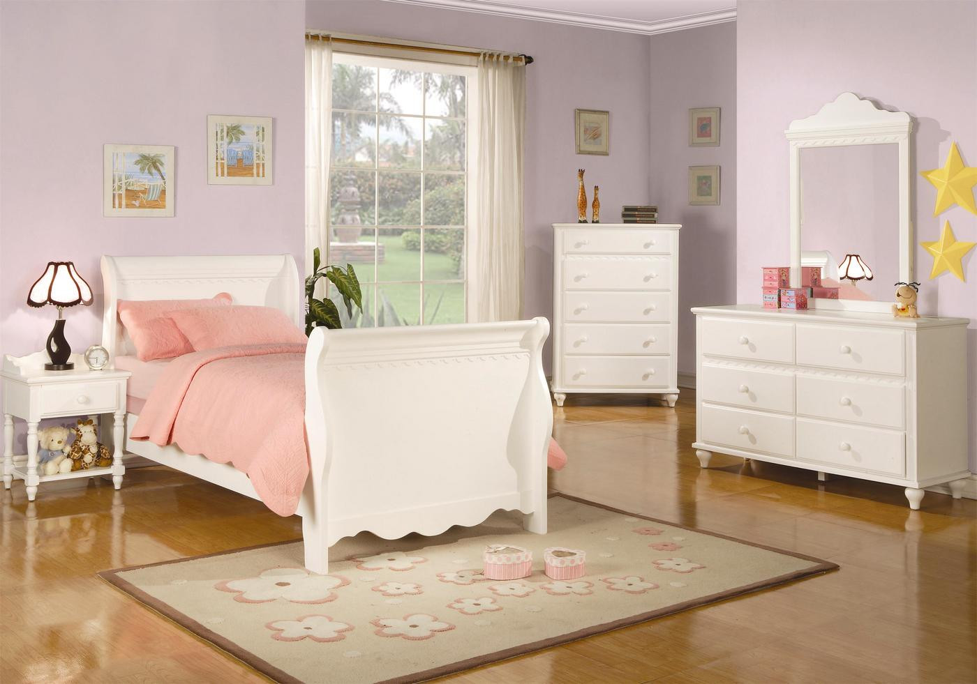 Girls White Bedroom Furniture Set
 Pepper White Traditional Girls Sleigh Bedroom Set
