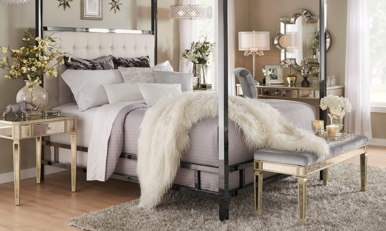 Glam Bedroom Decor
 Top 11 Bedroom Furniture and Decor Styles