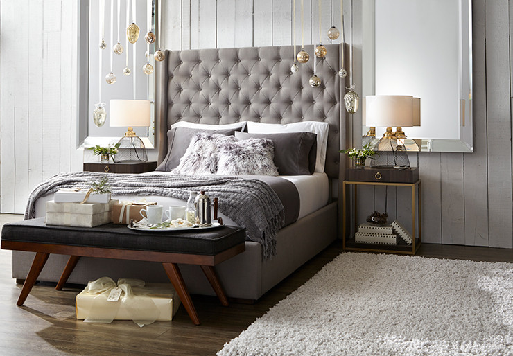 Glam Bedroom Decor
 Rustic Glam Holiday Decorating Ideas for the Bedroom