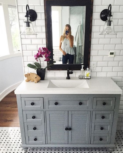 Grey Bathroom Mirror
 50 Bathroom Vanity Ideas Ingeniously Prettify You and