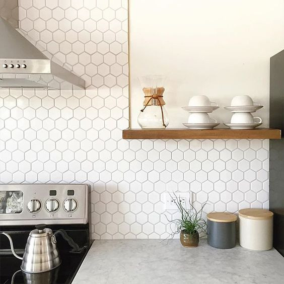 Hexagon Kitchen Tiles
 36 Eye Catchy Hexagon Tile Ideas For Kitchens DigsDigs