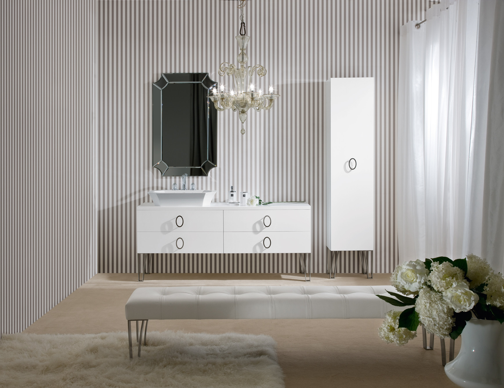 High End Bathroom Vanities
 Daphne D15 High End Bathroom Vanity in White Lacquer Wood