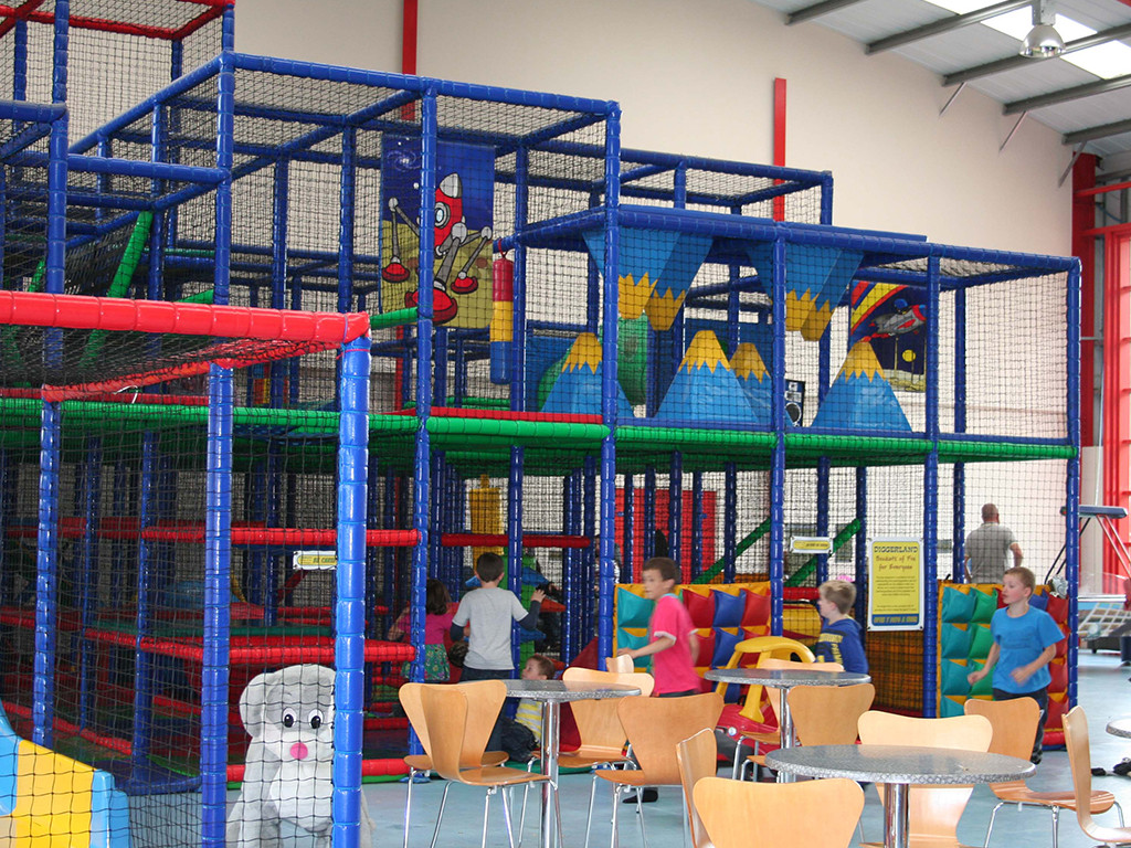 Indoor Kids Play Area
 Children s Soft Play at Diggerland UK Theme Park