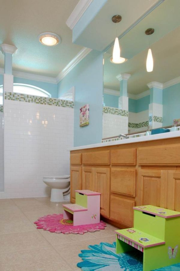 Kids Bathroom Pictures
 Easy Ways to Style and Organize the Kids Bathroom